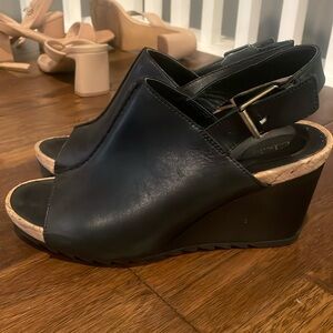 Clark wedge bootie